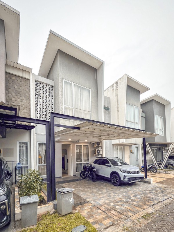 Rumah Bagus, 2 Lantai siap huni di Serpong Jaya