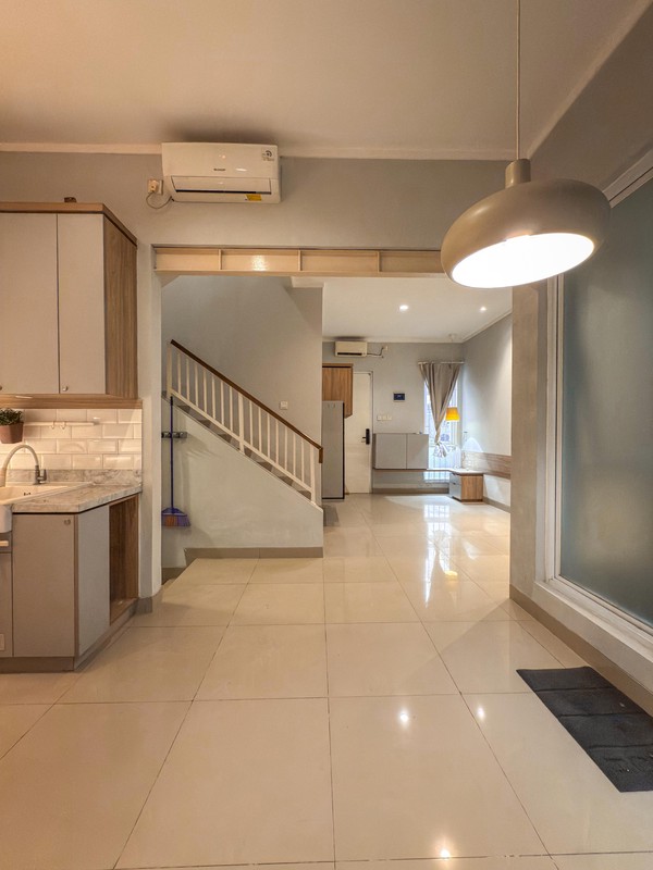 Rumah Bagus, 2 Lantai siap huni di Serpong Jaya