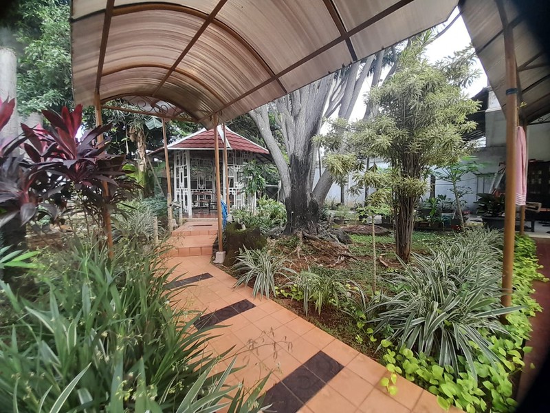 Rumah Luas Lokasi di Pondok Kelapa Duren Sawit Jaktim