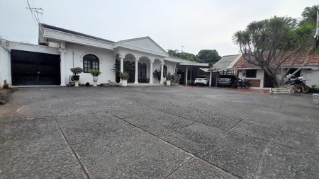 Rumah Luas Lokasi di Pondok Kelapa Duren Sawit Jaktim