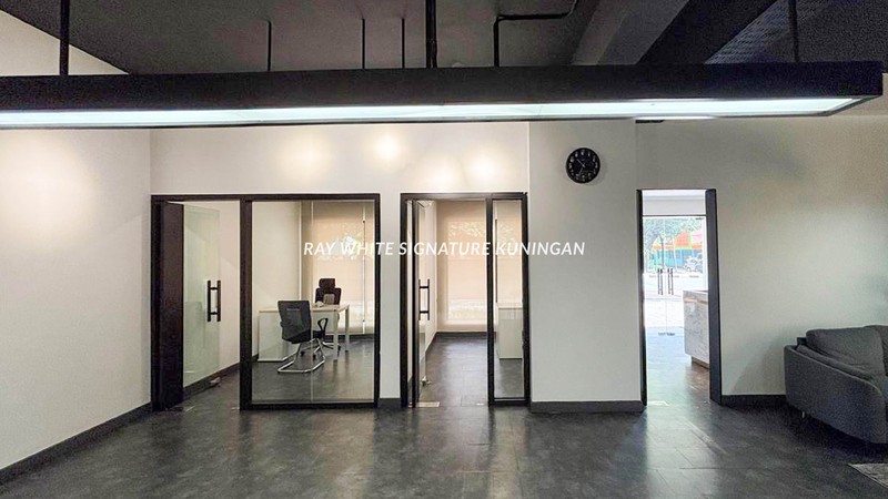 Rumah Kantor disewakan di Area Prime Pakubuwono Jalan 2 Arah
