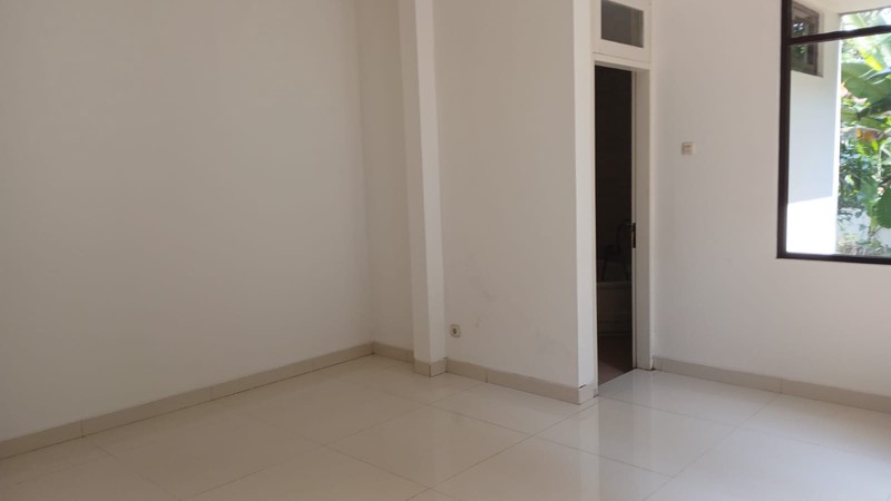 Disewa Rumah bagus di Grand Matoa seperti Villa, strategis., Asri, Dekat pintu Tol