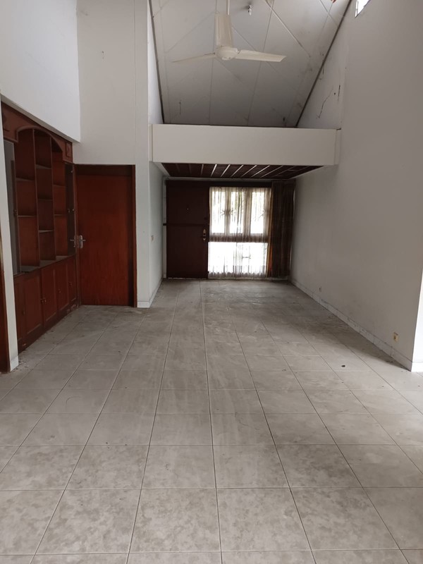 Dijual  Rumah  Lokasi Strategis Duren Tiga - Jaksel