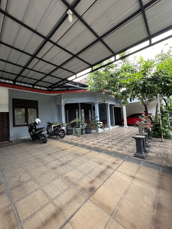 Rumah Di Jatiwaringin Asri Pondok Gede