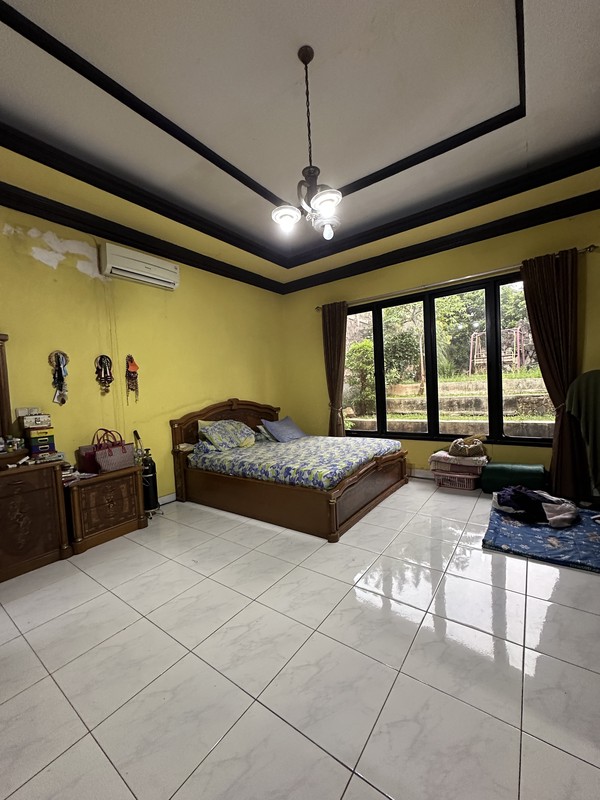 Rumah Di Jatiwaringin Asri Pondok Gede