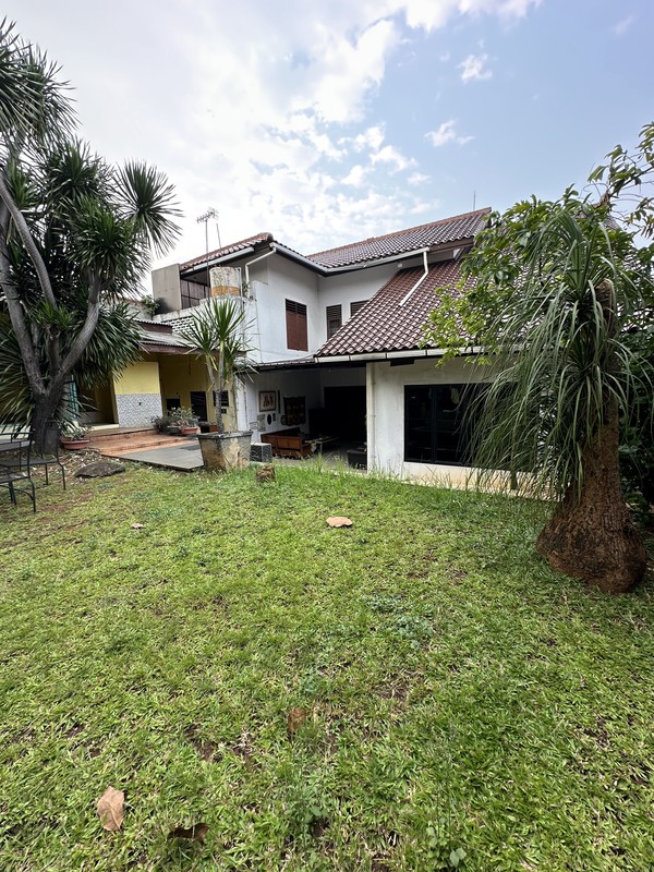 Rumah Di Jatiwaringin Asri Pondok Gede