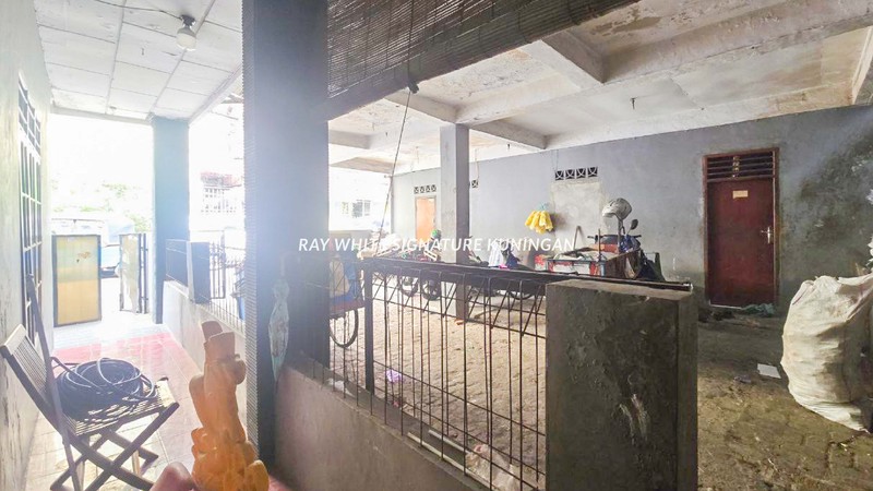 Rumah Lokasi Padat di Batu Raya Cocok untuk Kost atau Usaha