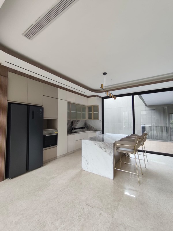 New Brand Luxury House at BSD City