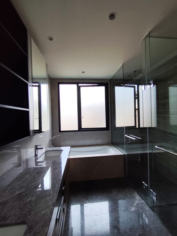 New Brand Luxury House at BSD City