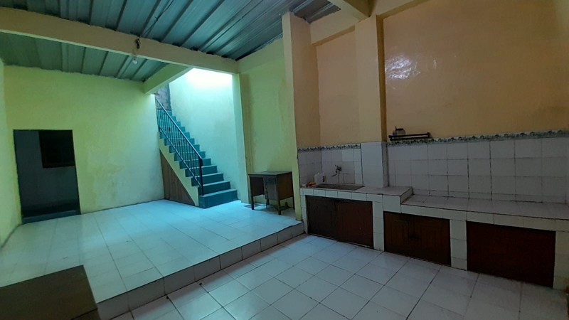 Rumah + Kios Lokasi Strategis di Pondok Bambu Duren Sawit Jaktim