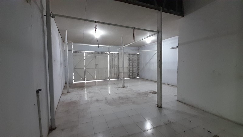 Rumah + Kios Lokasi Strategis di Pondok Bambu Duren Sawit Jaktim