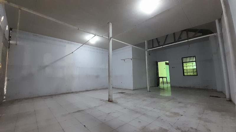 Rumah + Kios Lokasi Strategis di Pondok Bambu Duren Sawit Jaktim