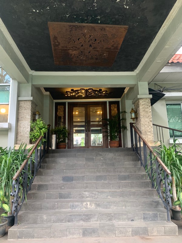 Rumah Hitung Tanah Area Cipete