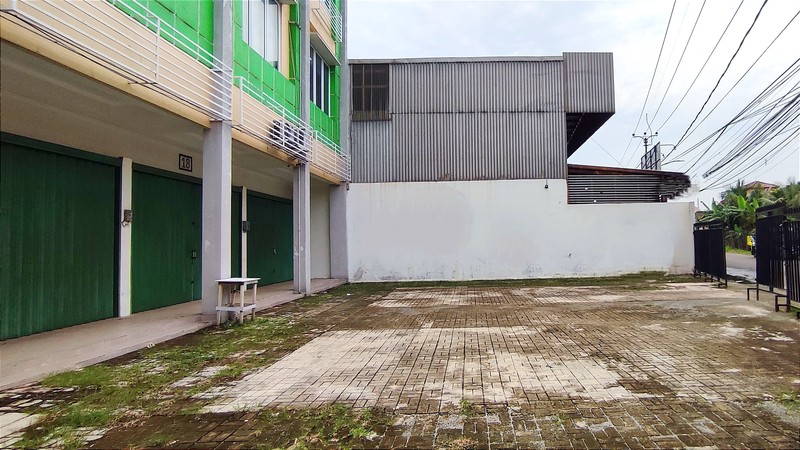 Ruko 3 Lantai Pinggir Jalan Selangkah Ke Bintaro
