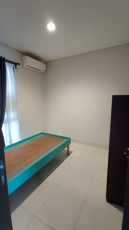 Hot Price. Rumah Bagus Harga Menarik Kireina Park, BSD