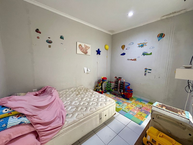 Dijual Rumah Siap Huni di Green Garden Jakarta Barat