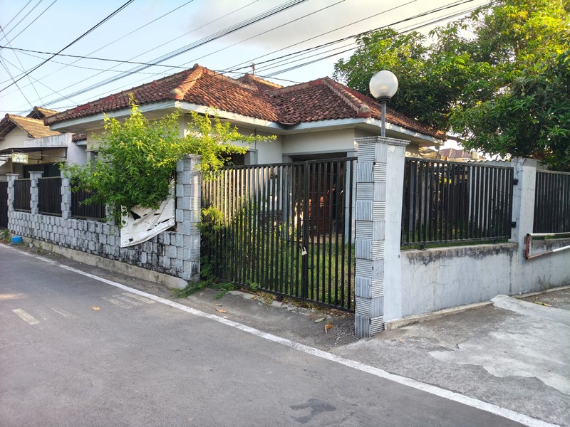 Investasi Rumah 546 Meter Persegi, Lokasi 300 Meter Dari Jalan Jogja-Solo Km 11