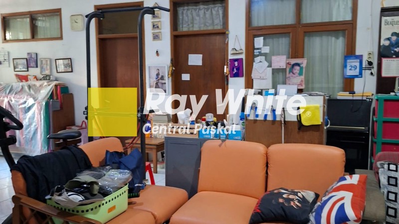 Rumah Hitung Tanah Saja di Kembar Tengah Bandung