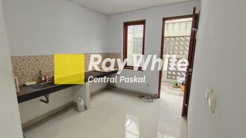 Rumah 2 Lantai di Buah Batu Square Bandung