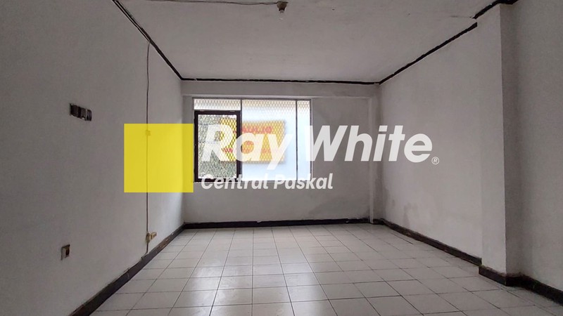 Ruko di Otista 3 Lantai