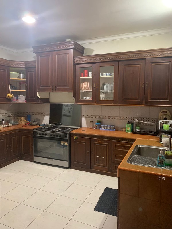 Rumah Siap Huni Luas 400 m2 LB 350 m2 dengan Hunian Nyaman dan Asri di Pondok Aren