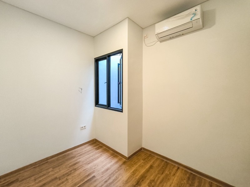 Rumah Bagus,dalam cluster di Graha Raya Tangerang Selatan.