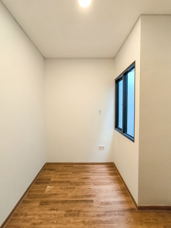Rumah Bagus,dalam cluster di Graha Raya Tangerang Selatan.