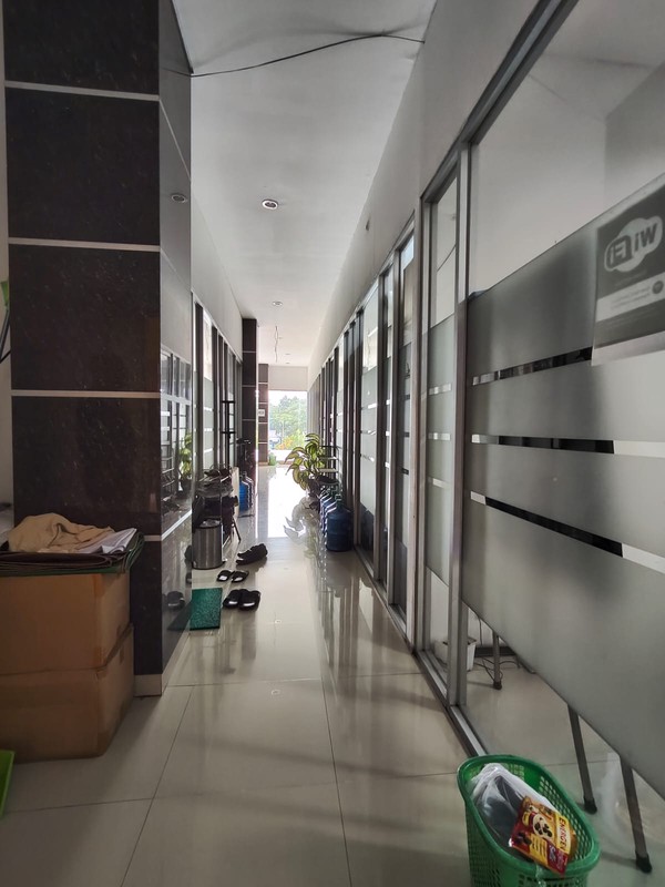 Disewakan Bangunan Komersial Lokasi Strategis Raya Ahmad Yani