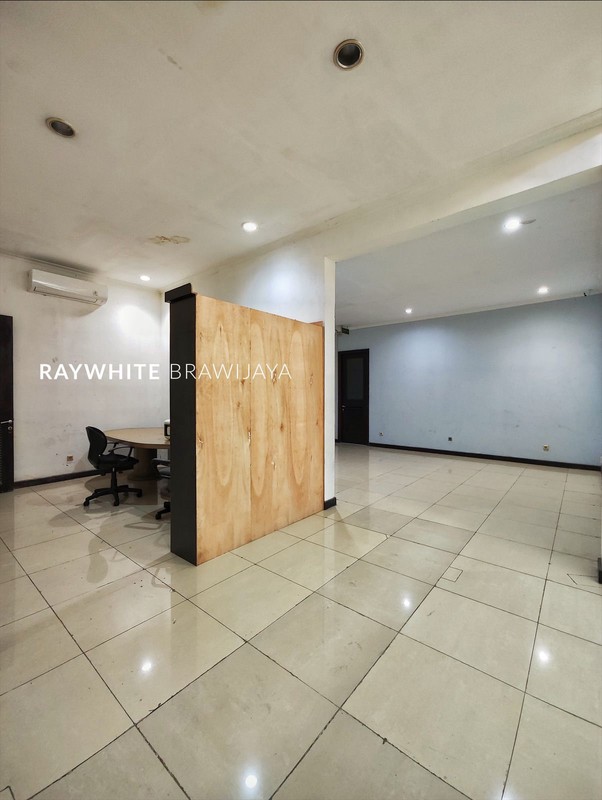 Gedung Kantor Prime Area 11% Under NJOP Kyai Maja Keb. Baru