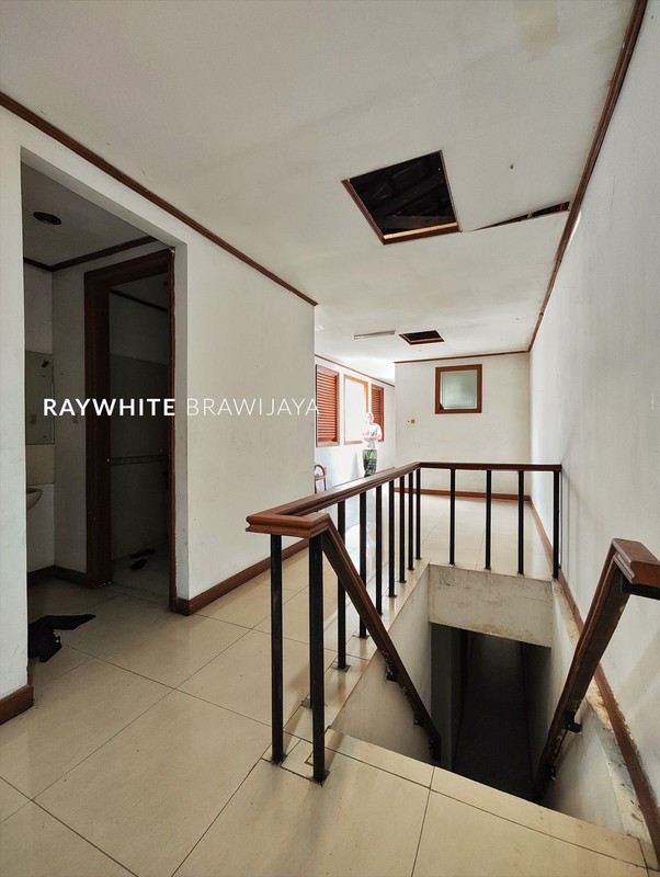 Gedung Kantor Prime Area 11% Under NJOP Kyai Maja Keb. Baru