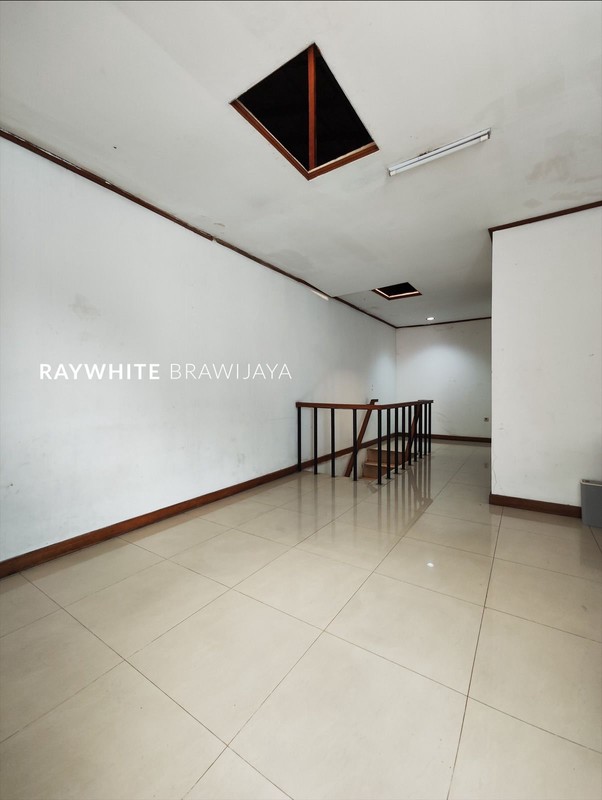 Gedung Kantor Prime Area 11% Under NJOP Kyai Maja Keb. Baru