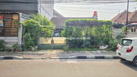 Dijual Rumah Tua di Paseban