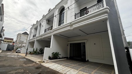 Rumah Baru 2 Lantai Cluster Mewah dekat Toll Andara di Ciganjur Jagakarsa Jakarta Selatan 