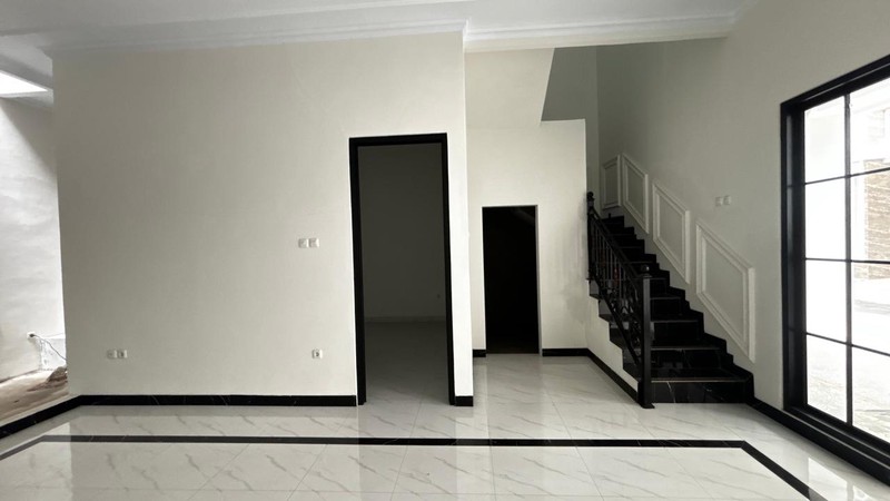 Rumah Baru 2 Lantai Cluster Mewah dekat Toll Andara di Ciganjur Jagakarsa Jakarta Selatan