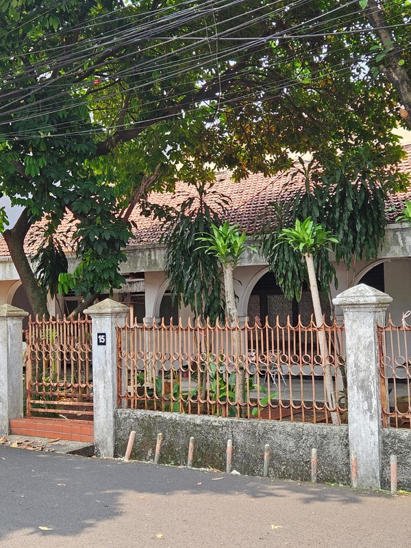 Rumah Hitung Tanah Di Jl Gereja Cilandak Jakarta Selatan