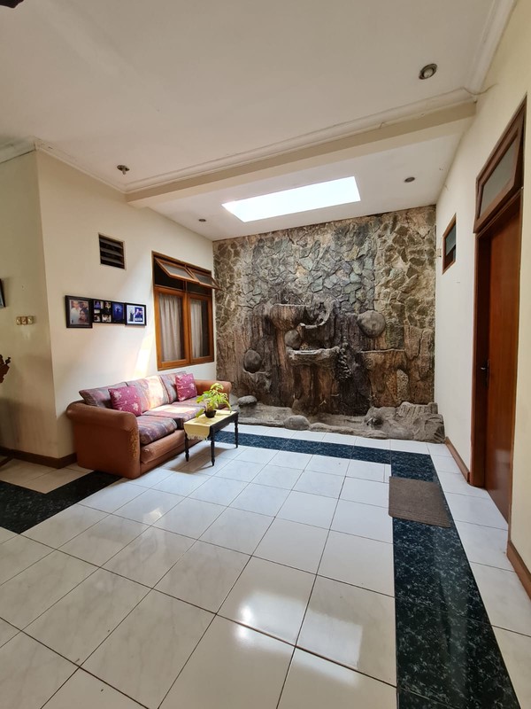Rumah Bagus Di Jl Elang Raya, Griya Cinere Depok Jawa Barat
