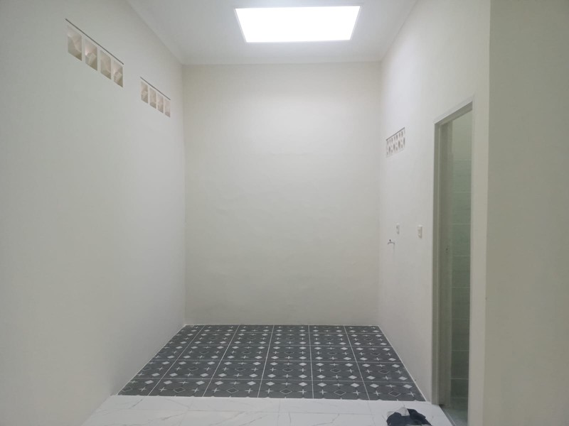 Harga Miring. Rumah bagus Perum Suradita, Cisauk