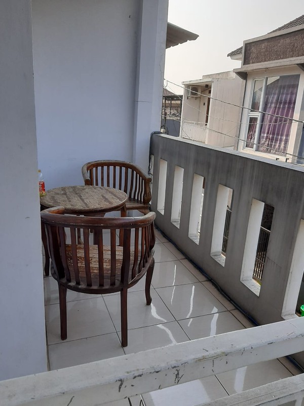 Rumah Bagus Di Perum Cahaya Garuda Residence Bojongsari Depok
