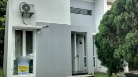 Grab Fast. Rumah Bagus the Icon Simplicity BSD. Harga Dibawah Pasaran.