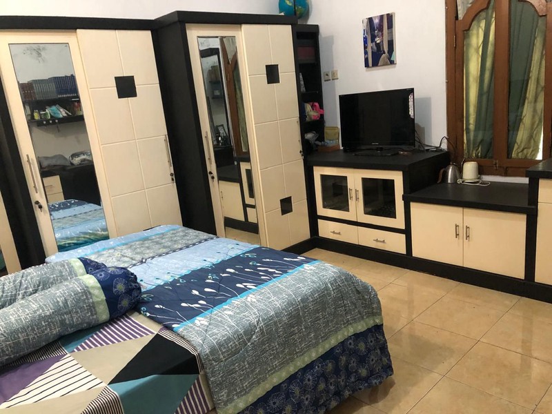 Rumah Bagus Di Jl Setia Pondok Gede Bekasi Jawa Barat