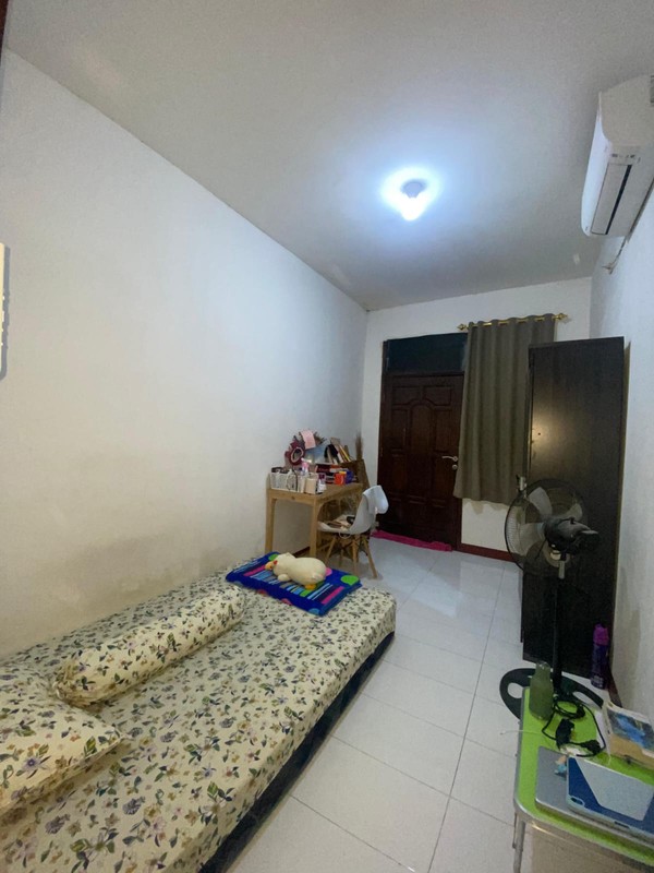 Dijual Rumah Lokasi Di Jl. Kenari V Pondok Safari Indah, Jurangmangu, Tangerang Selatan