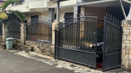 Rumah 2 Lantai Siap Huni Posisi HOOK dengan Hunian Nyaman dan Asri @Pondok Aren