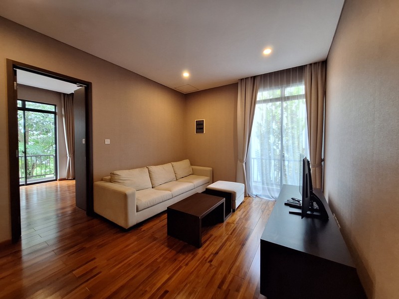 Rumah Furnished Dengan Private Pool di Serenia Hills Lebak Bulus