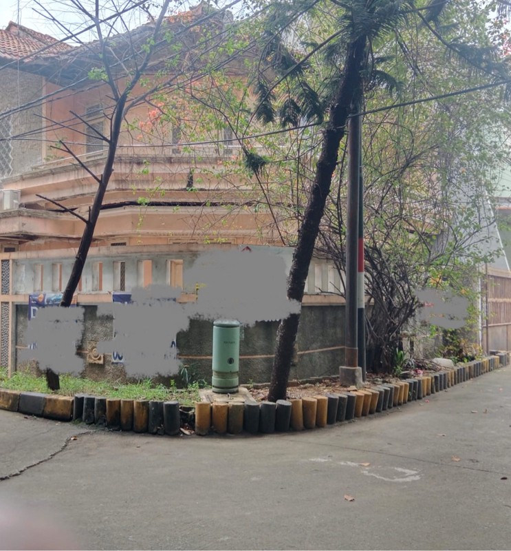 Rumah hoek metro sunter hitung tanah 14.5x18 m2