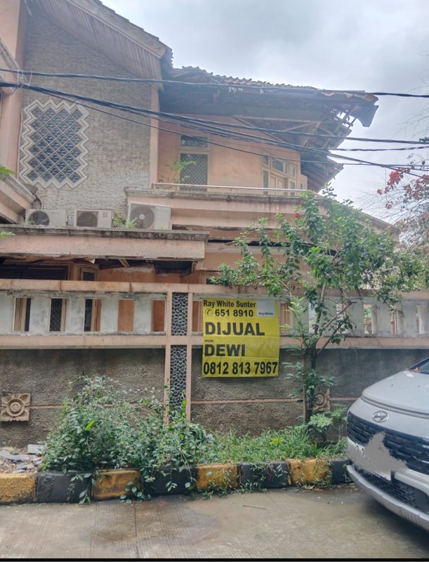 Rumah hoek metro sunter hitung tanah 14.5x18 m2