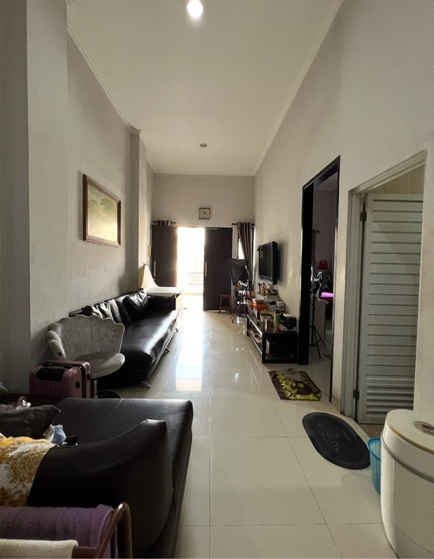 Rumah 3 lantai metro sunter luas 6x18 hadap timur bangunan bagus minimalis