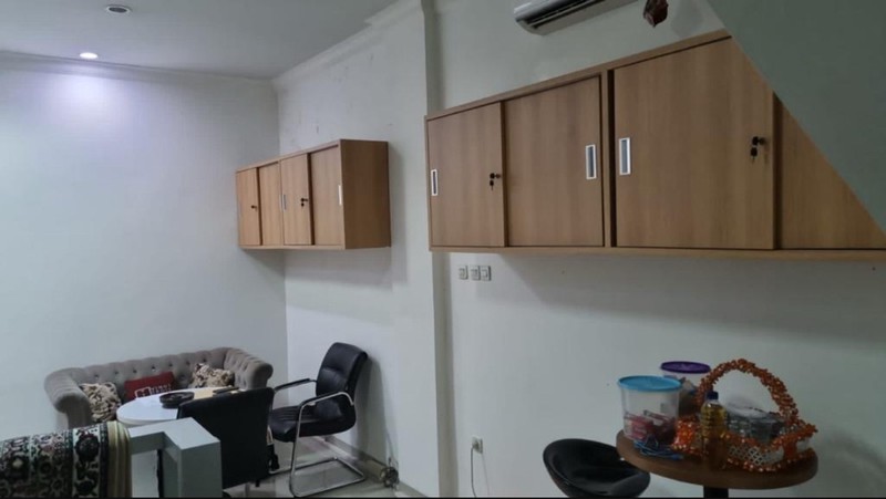 Ruko 3.5 lantai Jalan Raya Radin Inten Jak Tim LT 5x24 m2 SHM