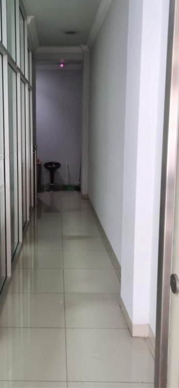 Ruko 3.5 lantai Jalan Raya Radin Inten Jak Tim LT 5x24 m2 SHM