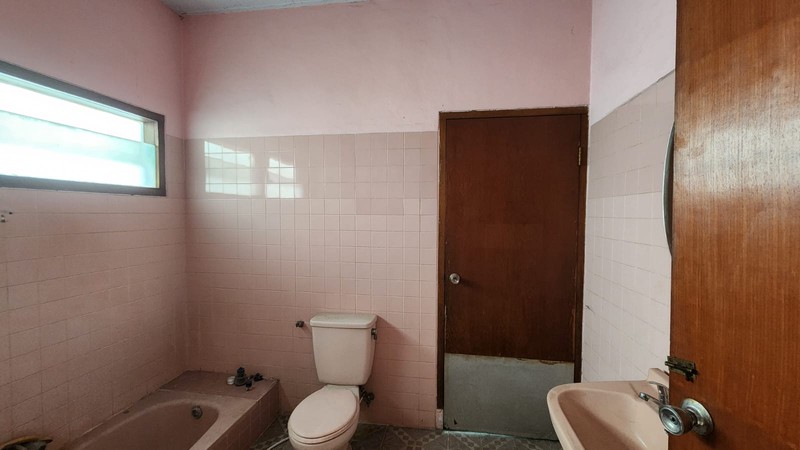 Rumah 2 Lantai di Tebet Dalam - Komplek Taman Jepang (Komplek Premium) Tebet Jaksel