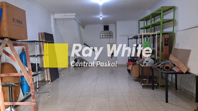 RUko 3 Lantai di Sayap Peta Bandung